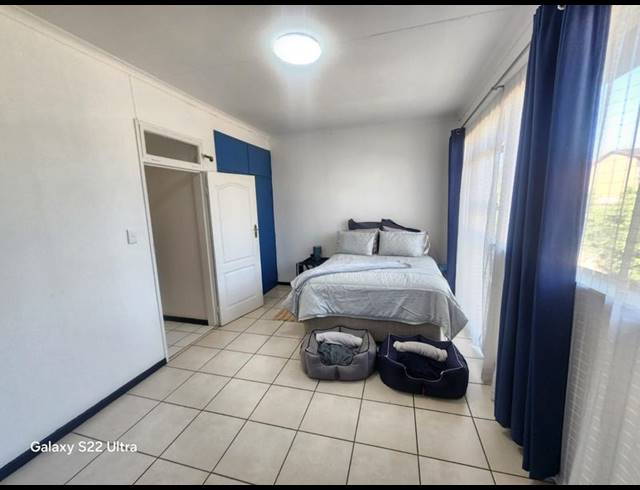 2 BEDROOM TOWNHOUSE FOR SALE IN BRACKENHURST